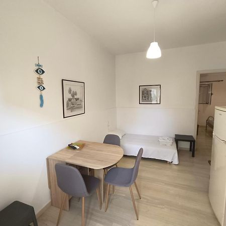 Albatross Apartments Amoudara  Ngoại thất bức ảnh
