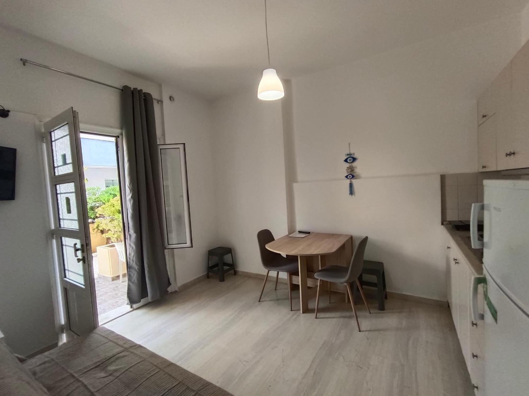 Albatross Apartments Amoudara  Ngoại thất bức ảnh