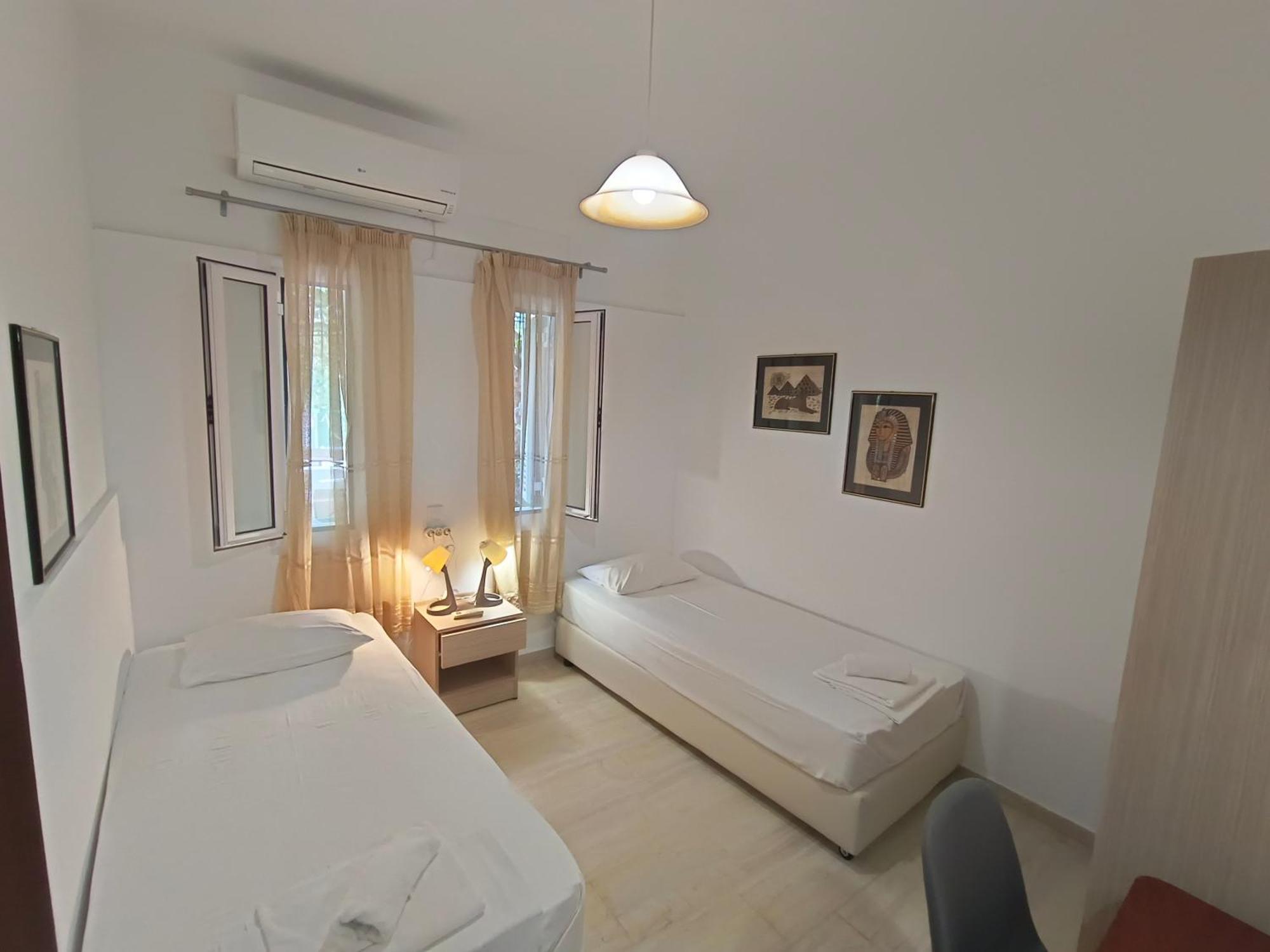 Albatross Apartments Amoudara  Ngoại thất bức ảnh