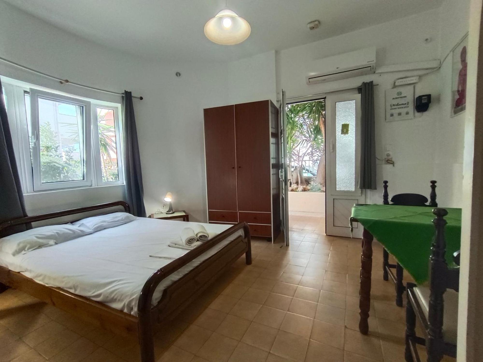Albatross Apartments Amoudara  Ngoại thất bức ảnh