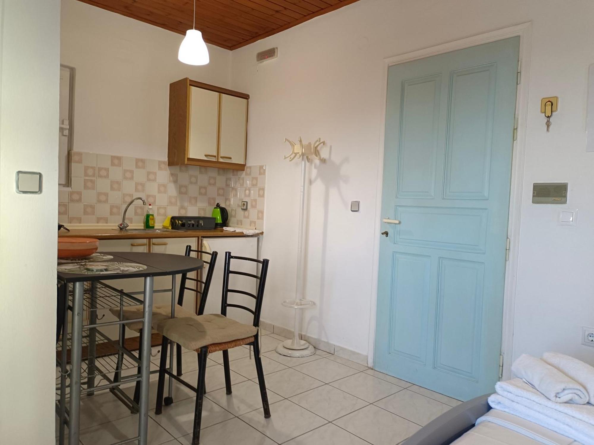 Albatross Apartments Amoudara  Ngoại thất bức ảnh