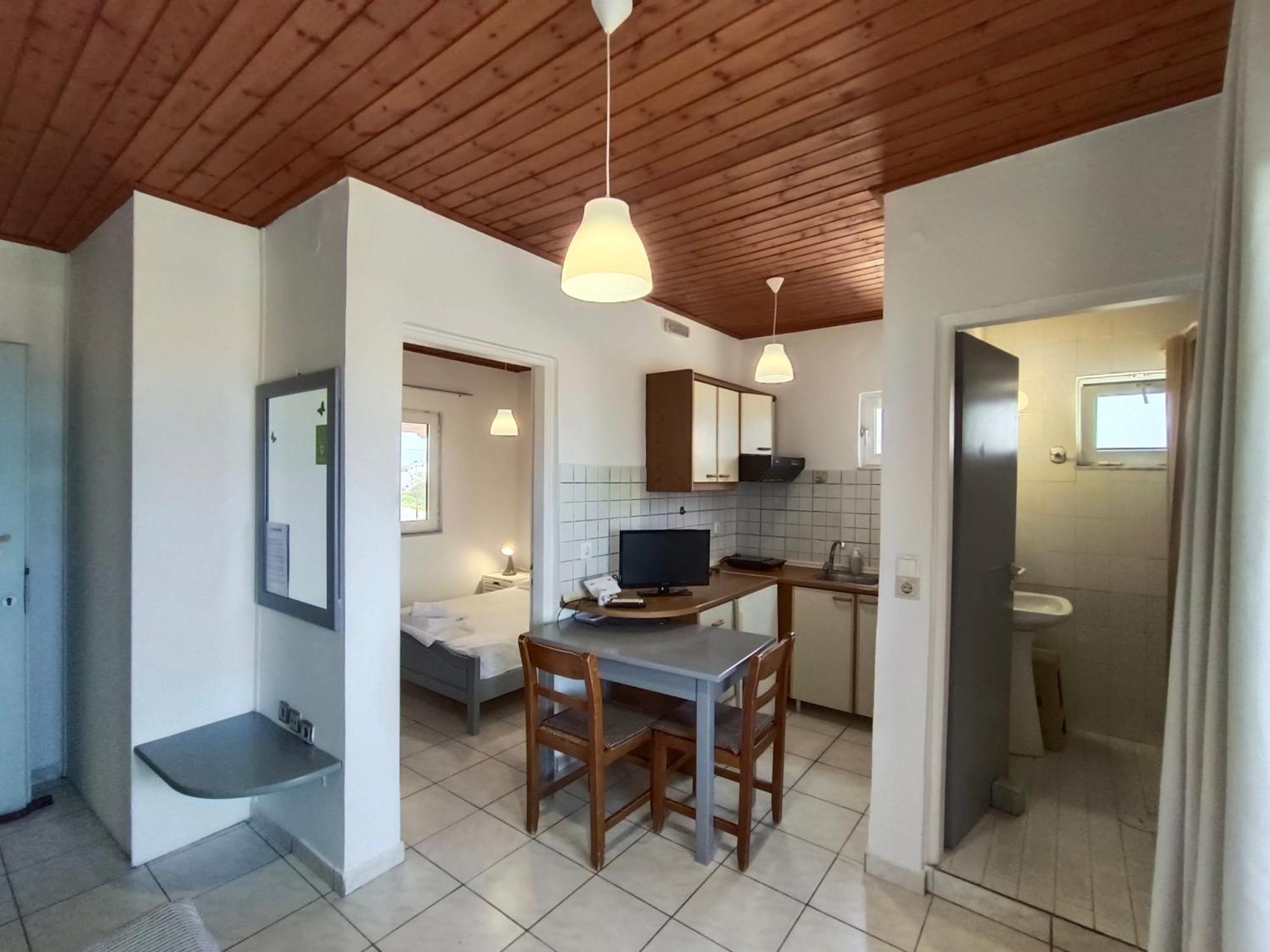 Albatross Apartments Amoudara  Ngoại thất bức ảnh