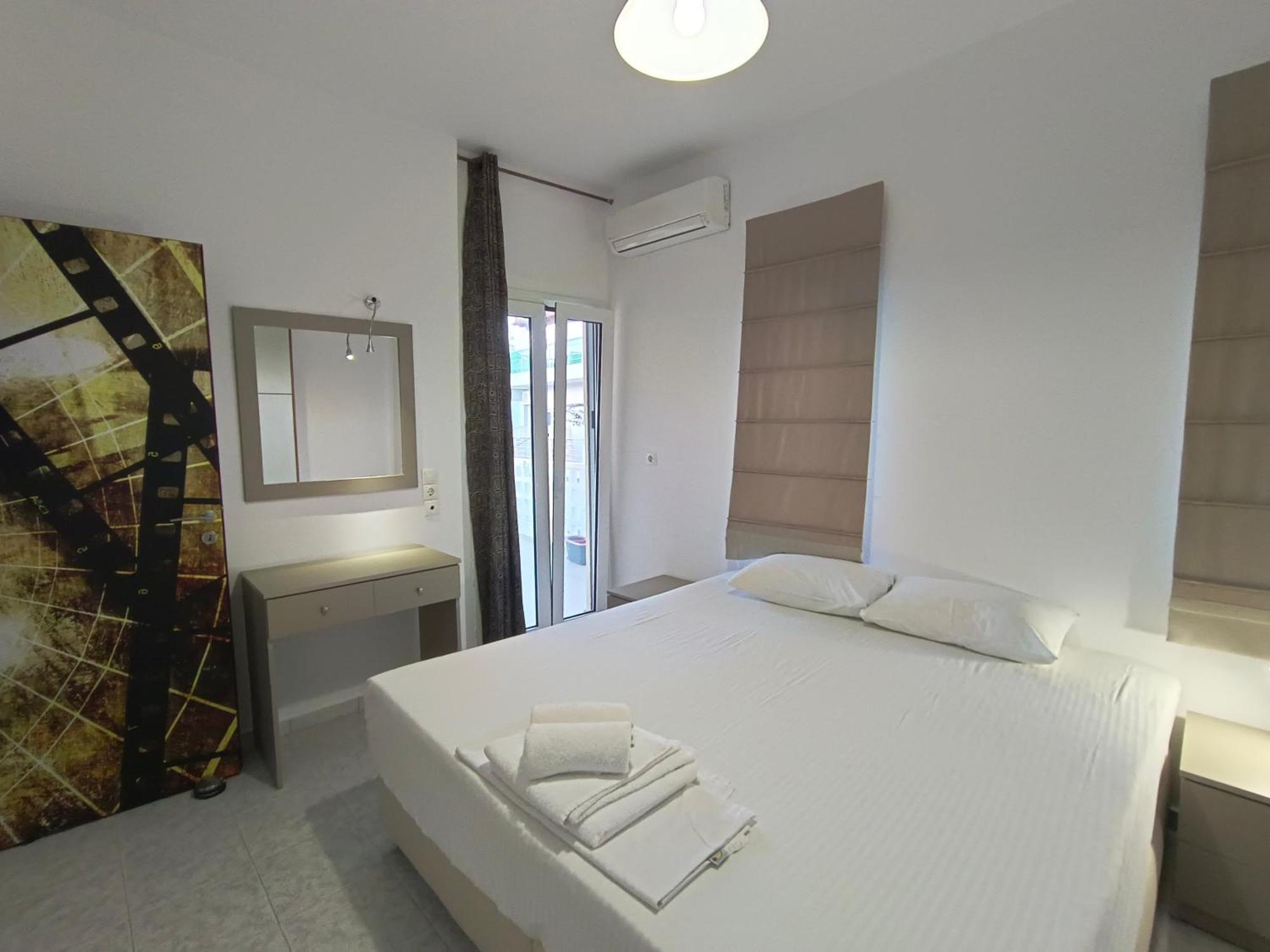 Albatross Apartments Amoudara  Ngoại thất bức ảnh