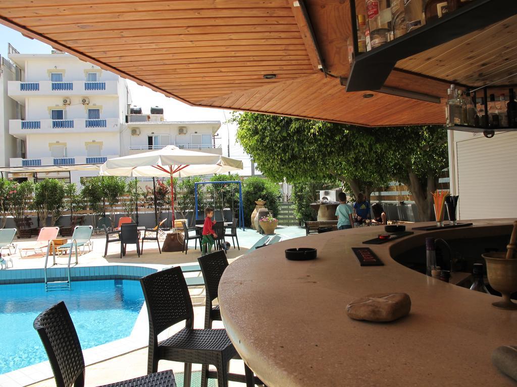 Albatross Apartments Amoudara  Ngoại thất bức ảnh