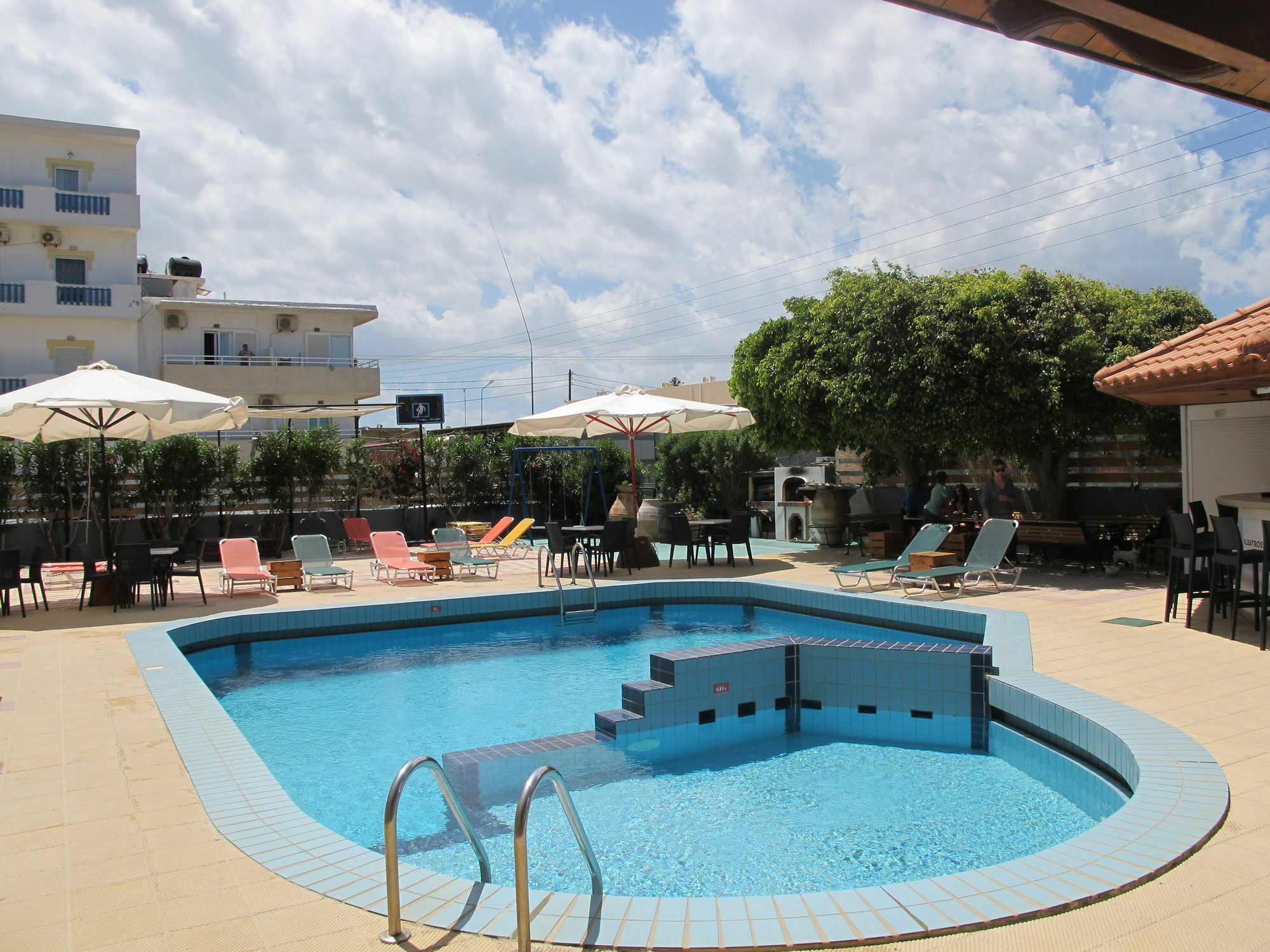 Albatross Apartments Amoudara  Ngoại thất bức ảnh