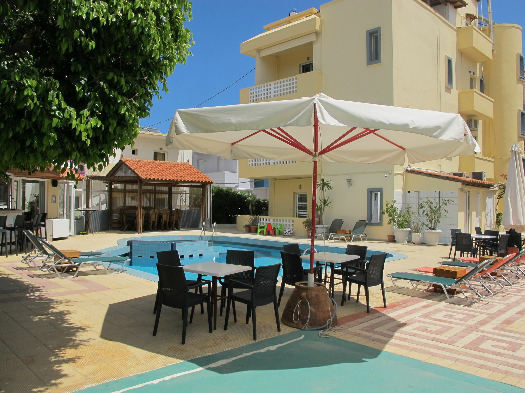 Albatross Apartments Amoudara  Ngoại thất bức ảnh